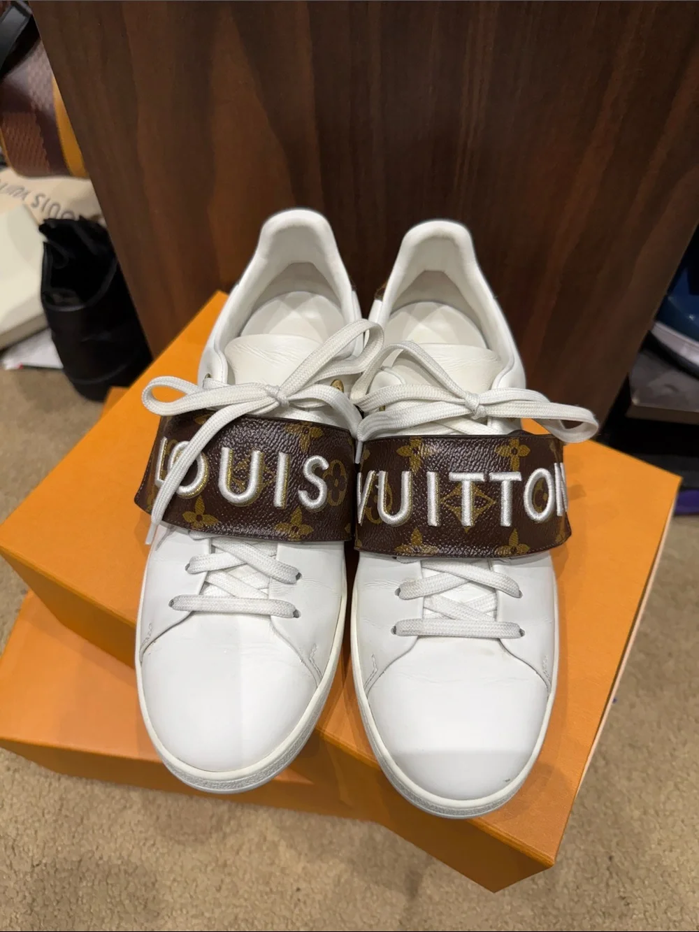 Louis Vuitton White Leather Sneakers with Brown Monogram Strap